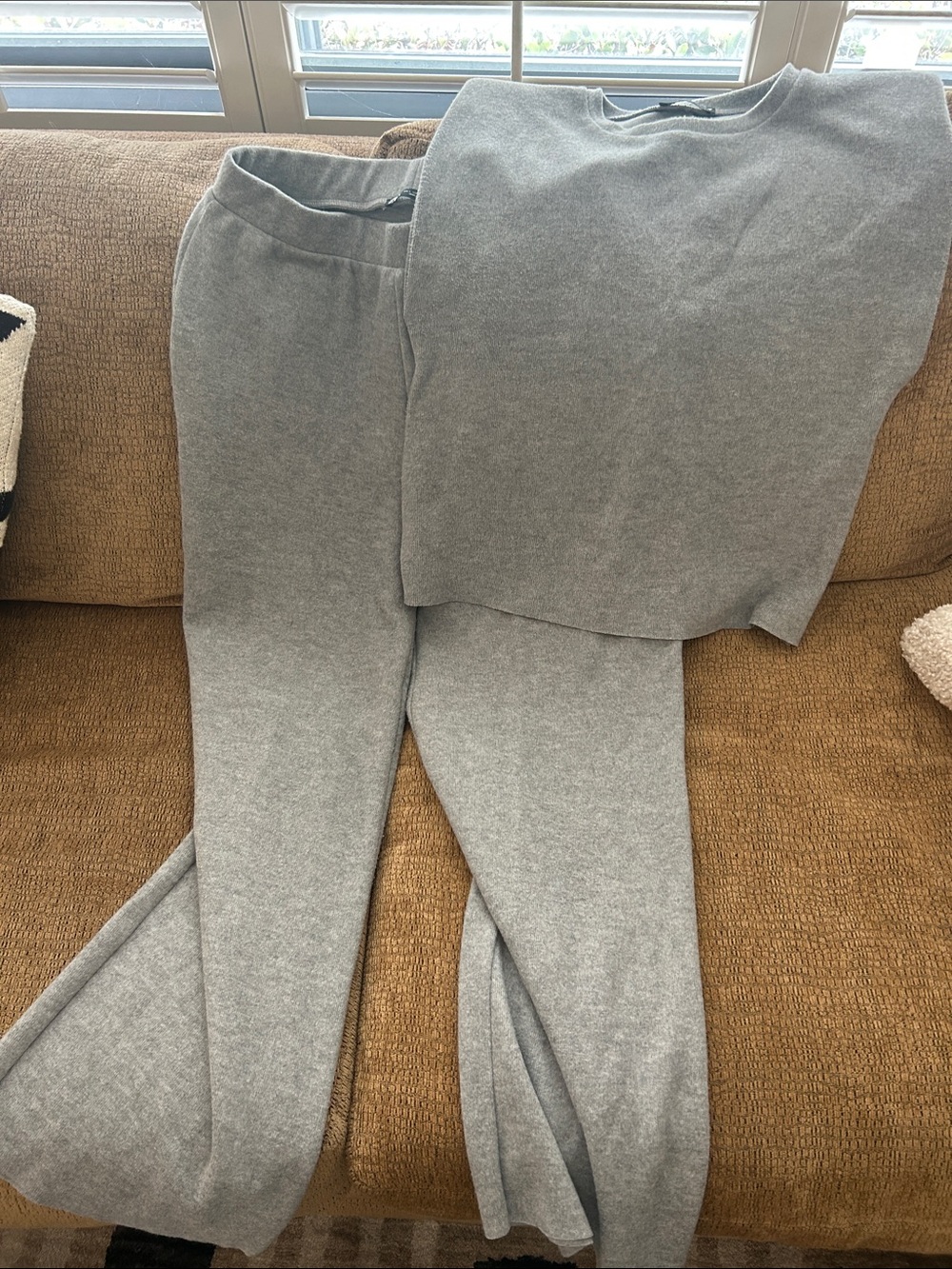 Wonens Gray Knit Lounge Set - Comfortable Everyday Bottoms and sleeveless top